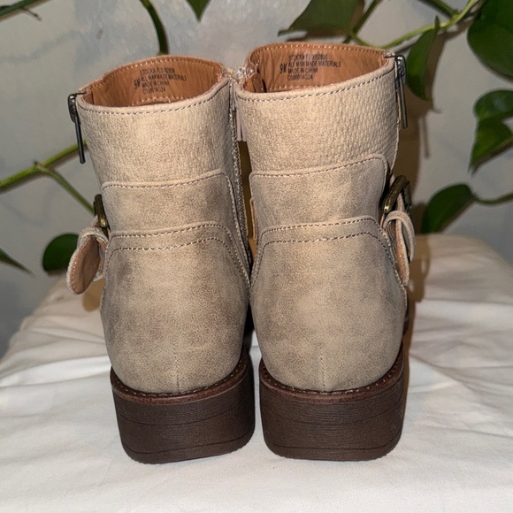 Women's Taupe Suede-Look Ankle Booties with Buckle and Side Zip NWT - Picture 5 of 6
